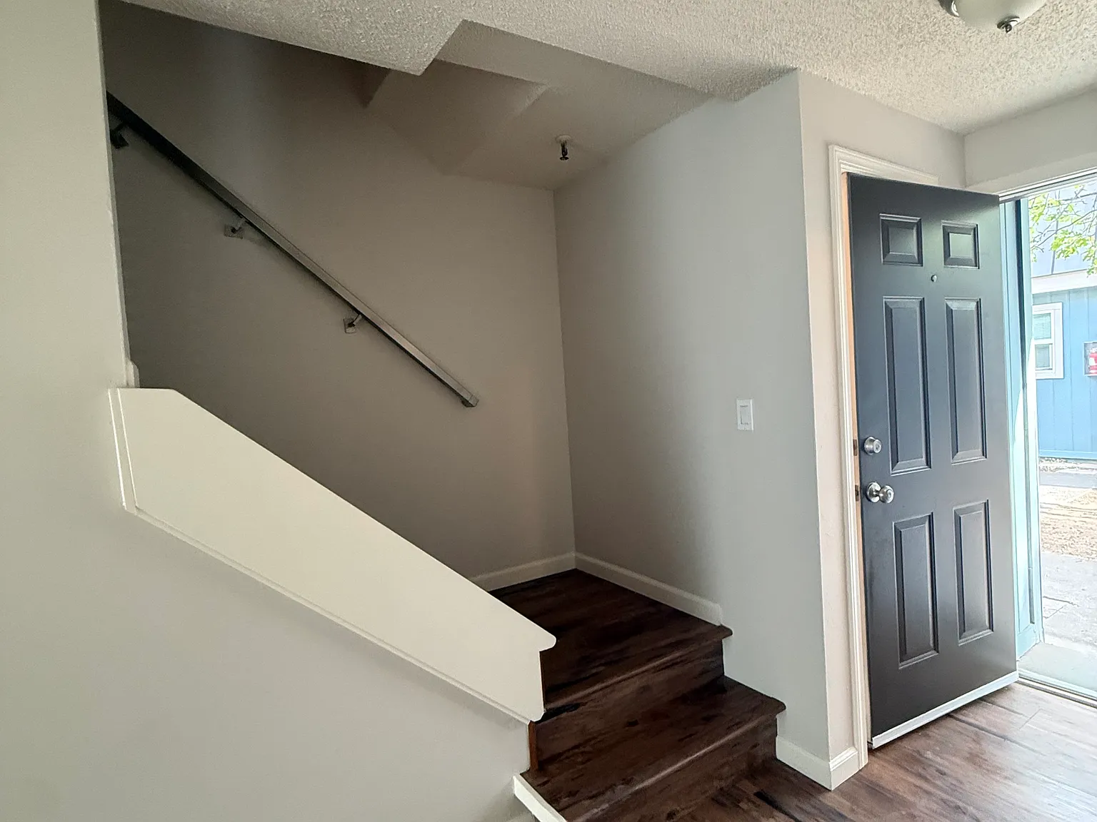 Greystone Apartments — Photo 4