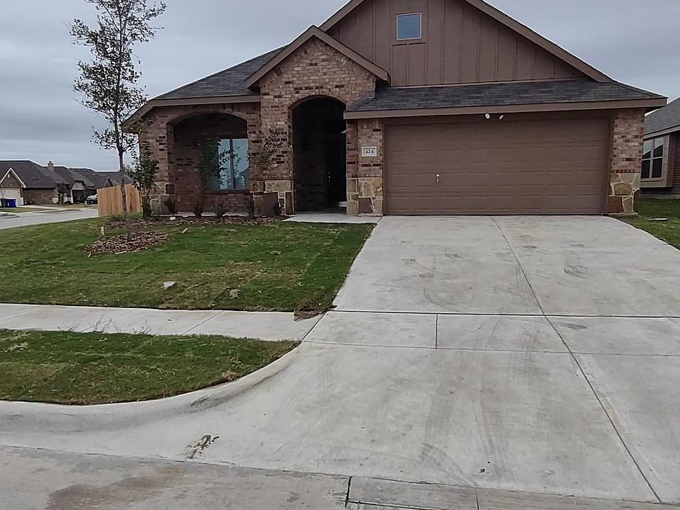 1st image of 424 Tobin Dr