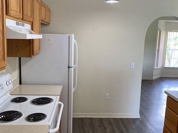 5th image of 1019 Darlington Ct