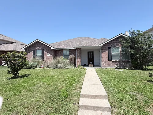 3008 Meadow Bluff Dr Photo 1