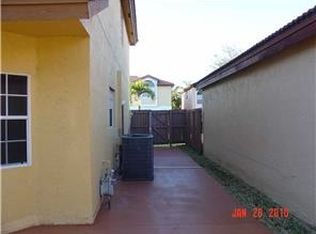 20031 NW 86th Ct, Hialeah, FL 33015