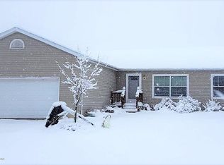 6030 Kinneville Rd, Eaton Rapids, MI 48827