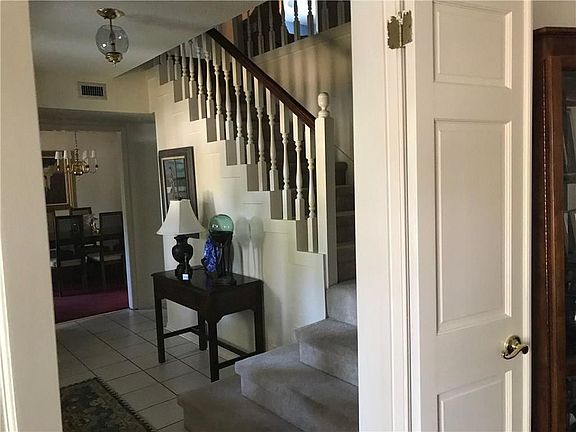 4th image of 6409 Glasgow Ct
