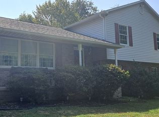 190 Gault School Rd, Connellsville, PA 15425