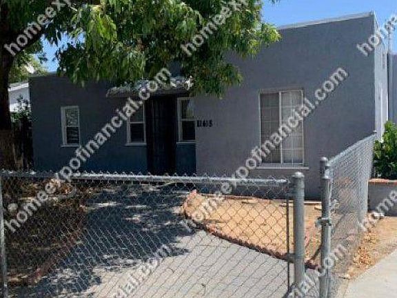 3rd image of 11418 Fidel Ave