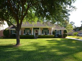 8330 Partlow Ln, Houston, TX 77040