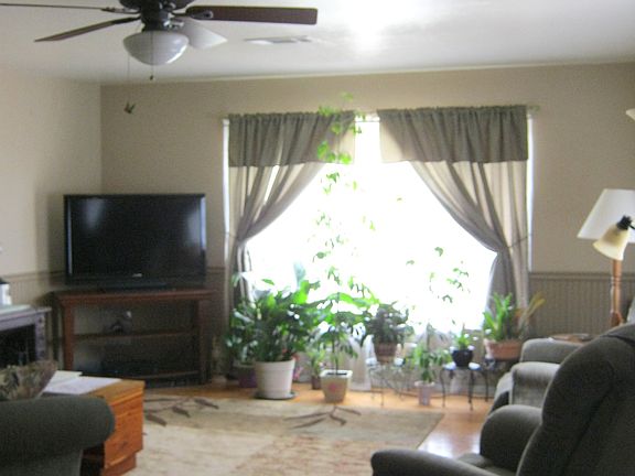 3rd image of 113 Baywood Dr