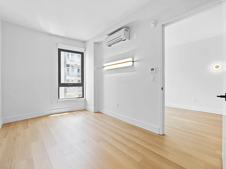 130 Hope St #617 — Photo 4