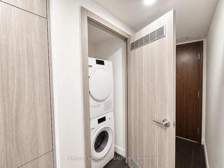 38 Widmer St #803 — Photo 7