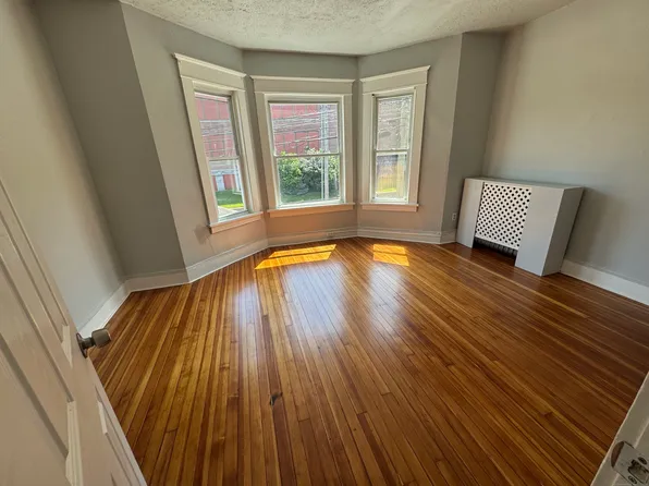 (undisclosed Address), Bridgeport, CT 06610