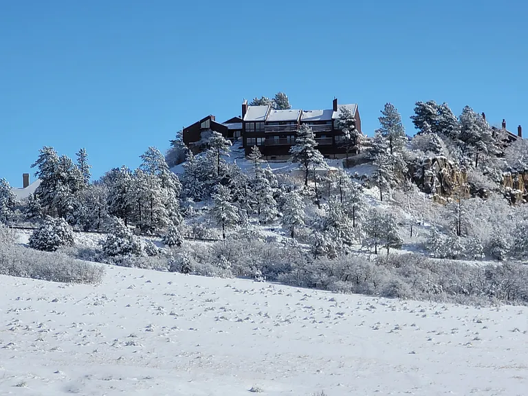 4555 Sentinel Rock — Photo 36