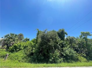 301 Skylark Ln NW, Pt Charlotte, FL 33952