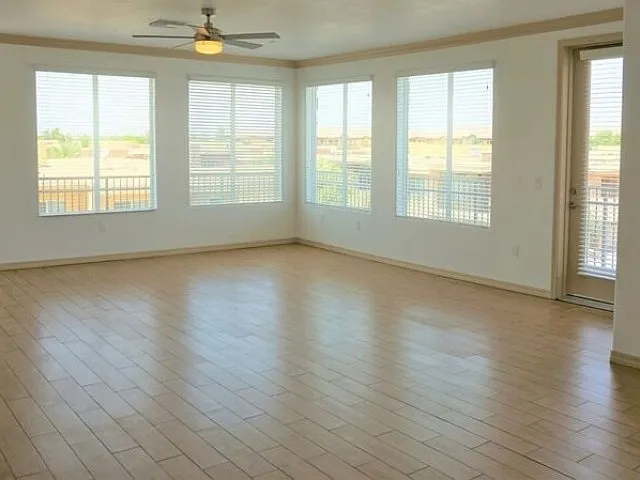 Phase 2-E1 Living Room