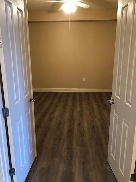 2nd image of 5230 Manorwood Dr