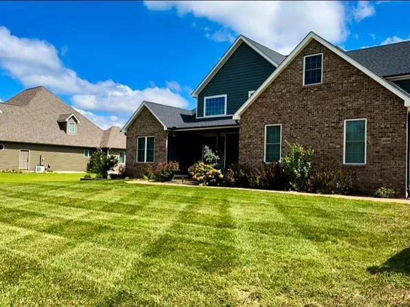 106 Jennings Ln, Sikeston, MO 63801