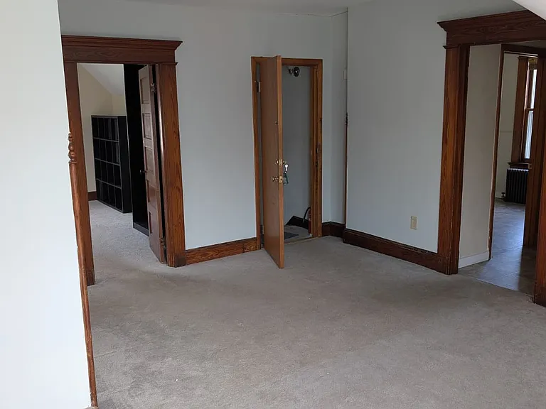 537 Whitney Ave #3 — Photo 7