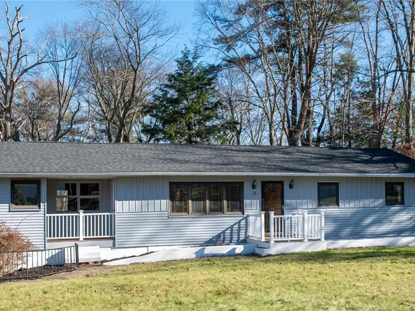 15 Oak St, Drums, PA 18222