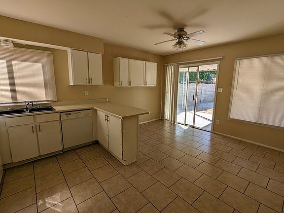 4th image of 2747 E Aster Dr