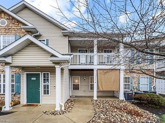 3rd image of 14929 Lenox Dr #509