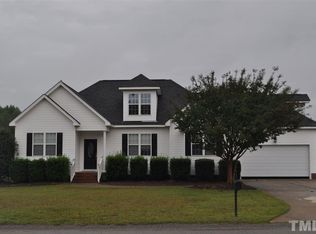 24 Sweet Samantha Ct, Fuquay Varina, NC 27526