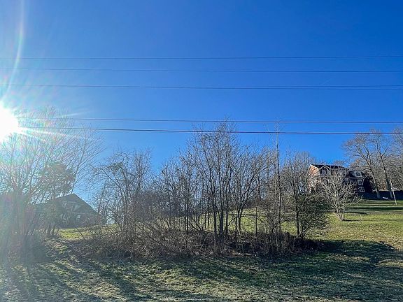 4th image of 1014 Forestpointe Dr
