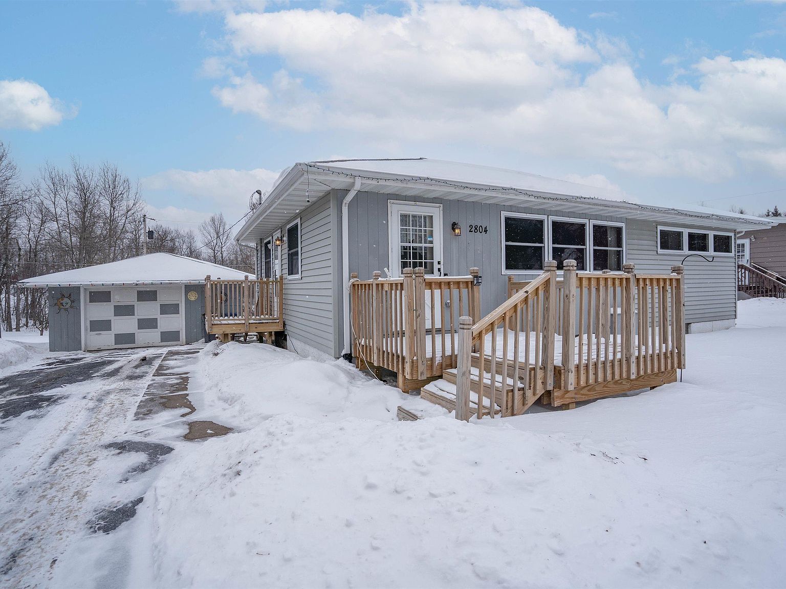 2804 Morris Thomas Rd, Duluth, MN 55811 Zillow