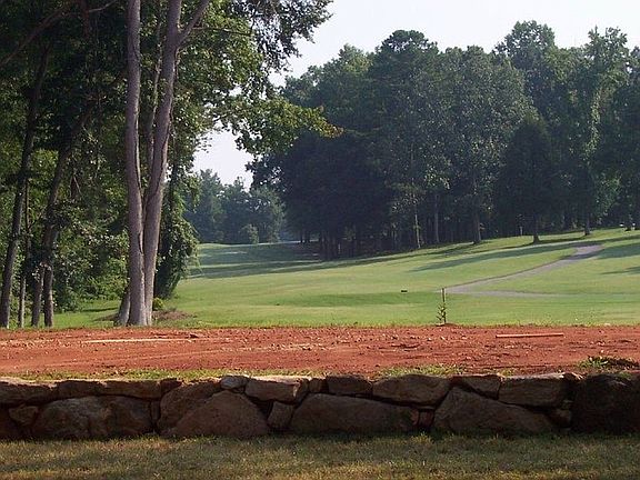 2nd image of Augusta Dr