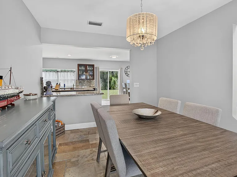 3870 Sabal Lakes Rd — Photo 6