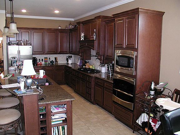 4th image of 5122 Red Oak Valley Dr