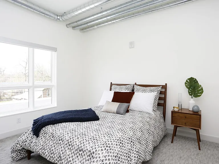 601 Lake Michigan Dr NW — Photo 13