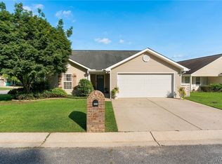 233 Holly Berry Ln, Moundville, AL 35474