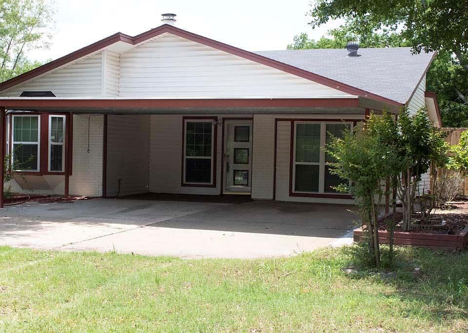 1st image of 101 Remington Cir