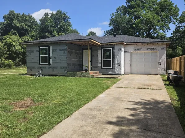 725 E La Salle St, Beaumont, TX 77703
