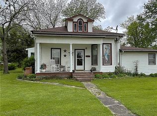 109 S State Route F, Garden City, MO 64747