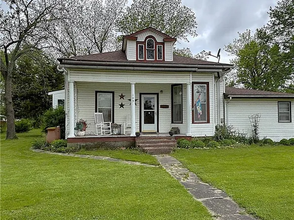 109 S State Route F, Garden City, MO 64747