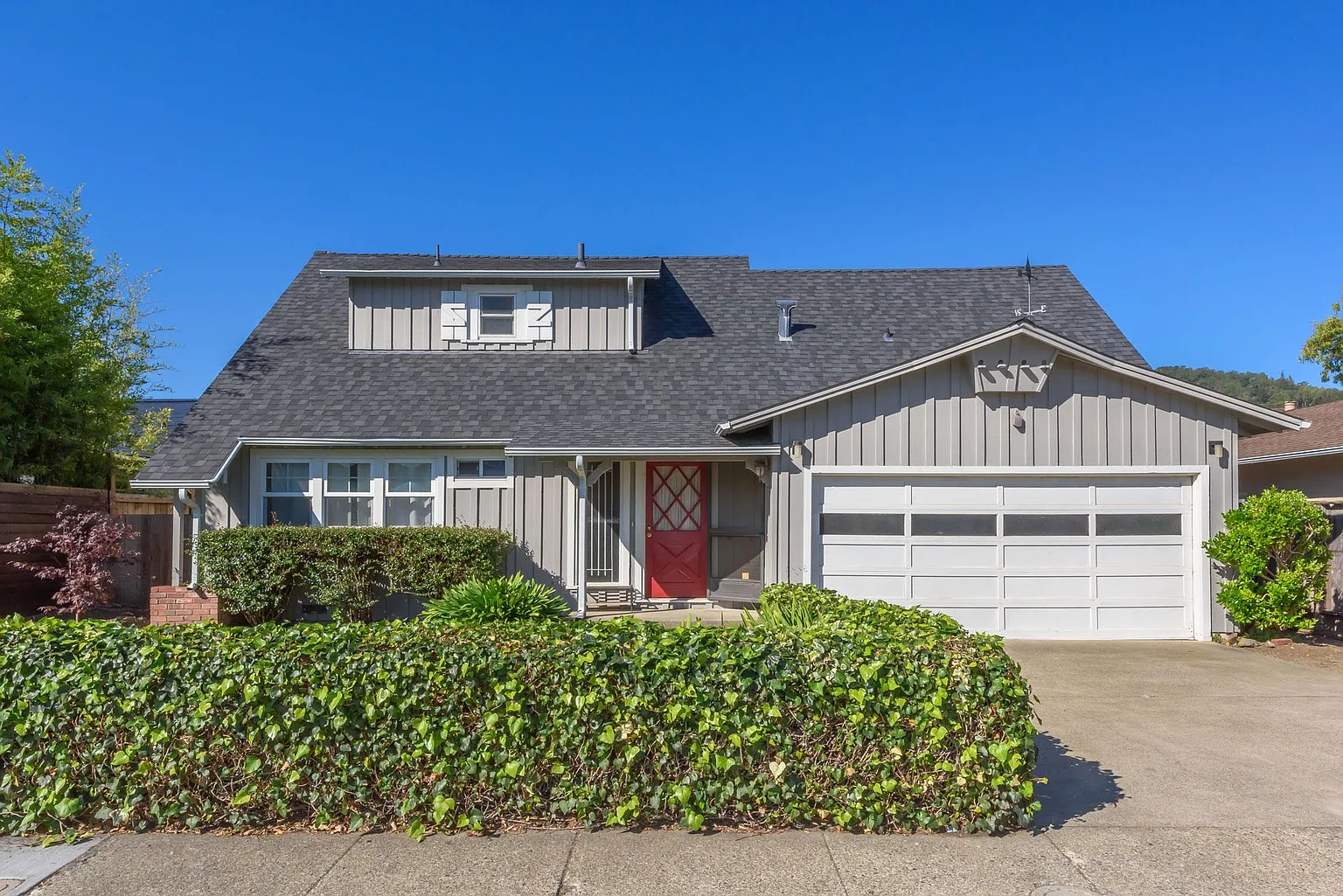 21 Granada Dr photo 1