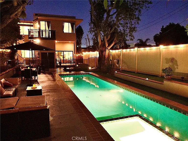 341 S Meadows Ave — Photo 12