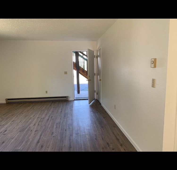 1st image of 802 Wheeler St #3