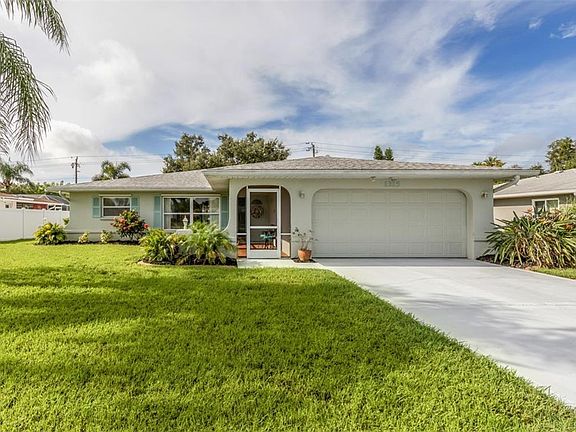 5th image of 1315 Lucaya Ave