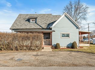 833 S 22nd St, Elwood, IN 46036