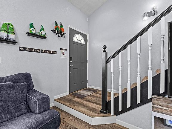 3rd image of 2761 Stoney Creek Lane