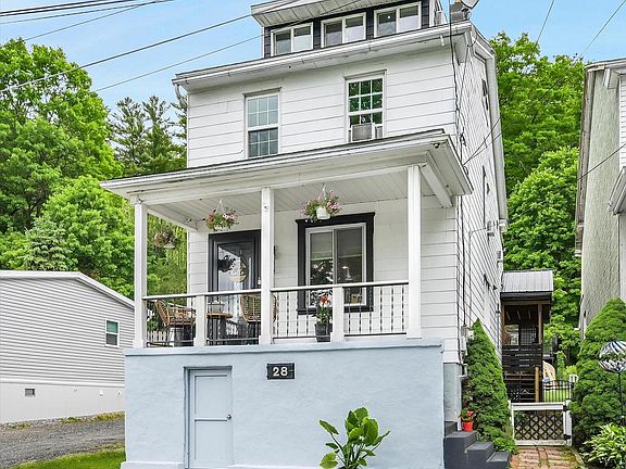 4th image of 28 Shade St