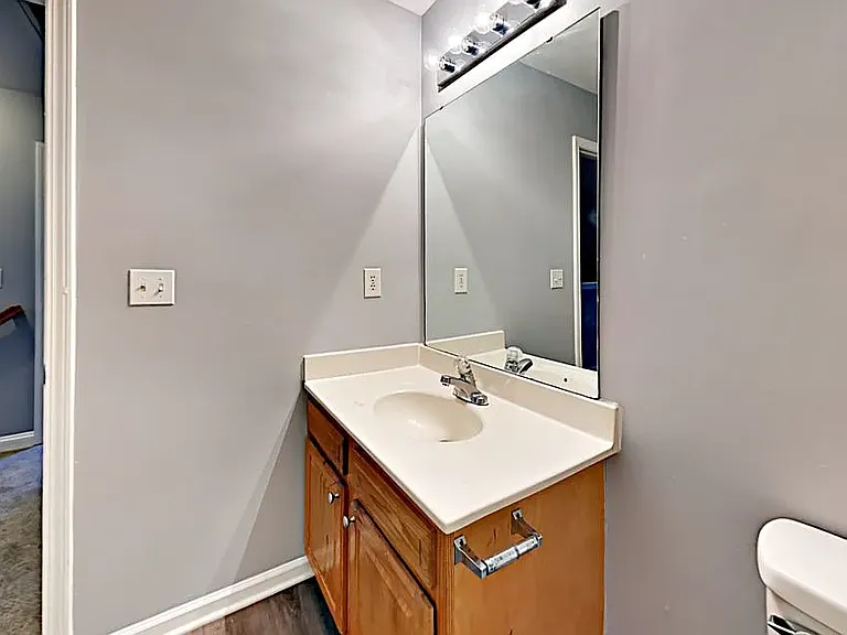 2805 Kendrick Dr — Photo 8