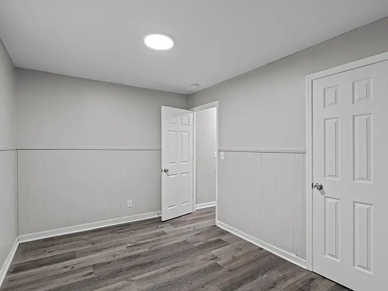 2411 Ruby Dr — Photo 10