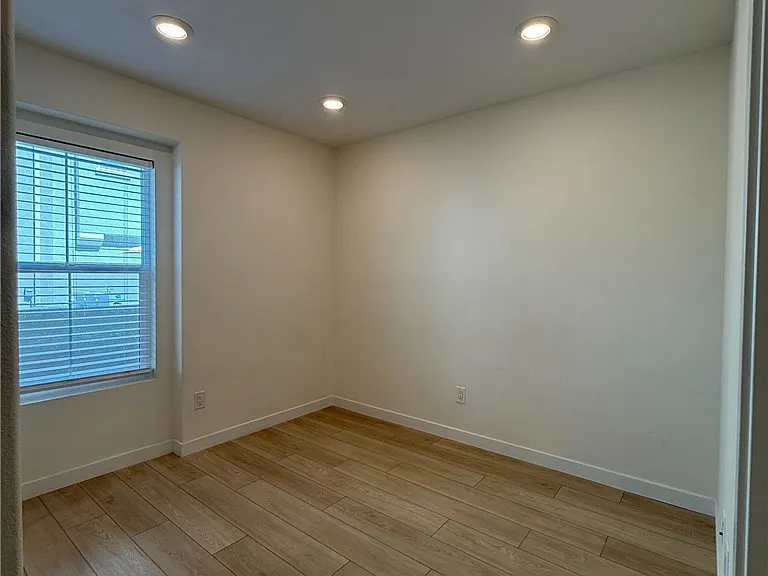 22316 Spanish Oak Ct — Photo 7
