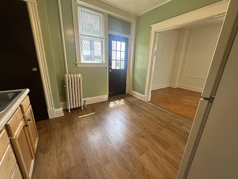 602 Union St — Photo 1