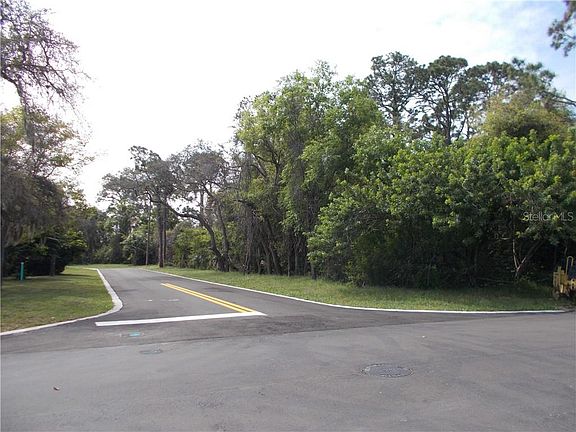 2nd image of Willard St