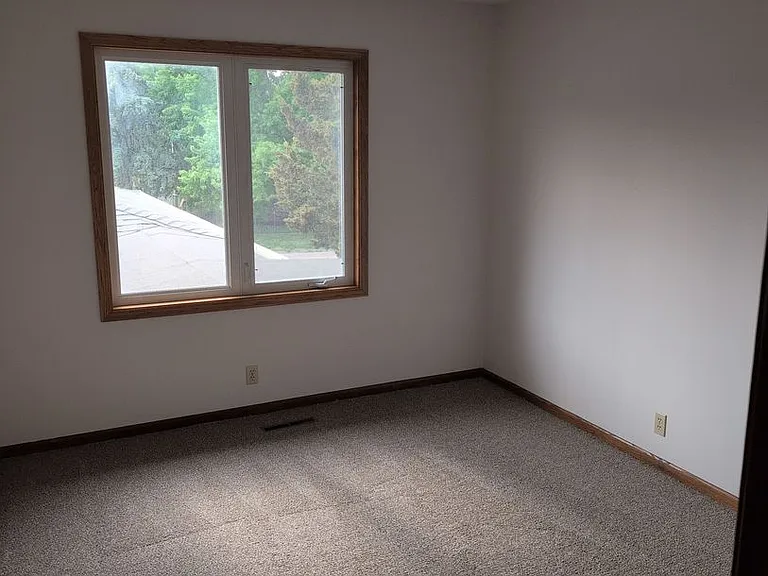 2210 Mirwyn Ct — Photo 21