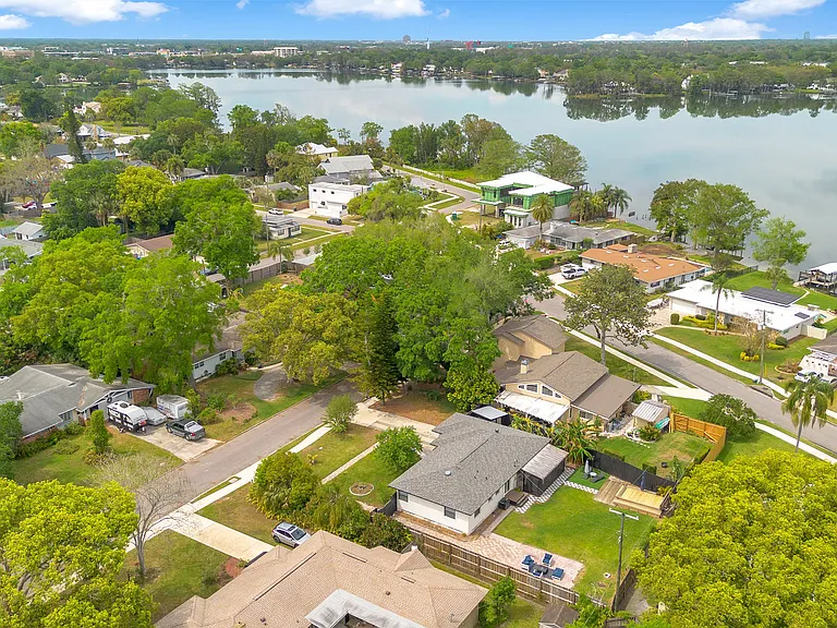 344 Starling Rd — Photo 42