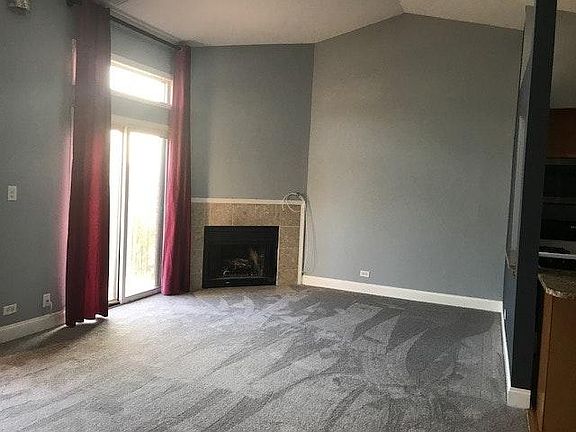 3rd image of 375 Wilmington Dr Unit A